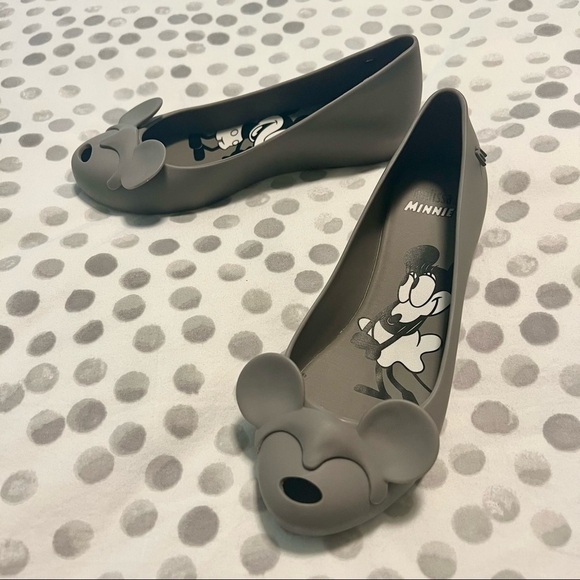 NWT Melissa Woman’s Ultragirl Minnie Peep Toe Mickey Ears Ballet Flat Grey Sz 5 - Picture 1 of 15
